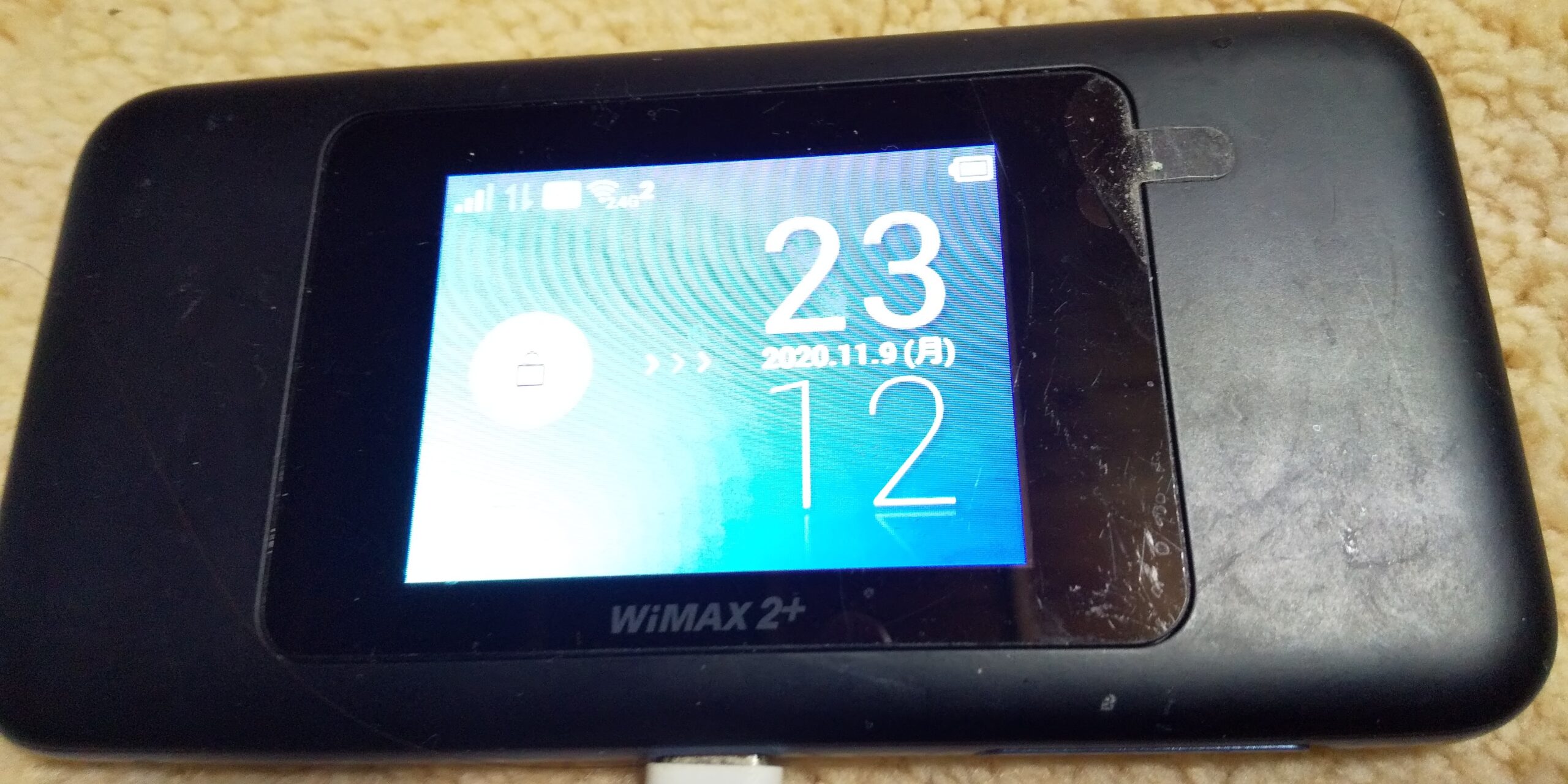 auWiMAXのSPEED-Wi-Fi-NEXT-W06